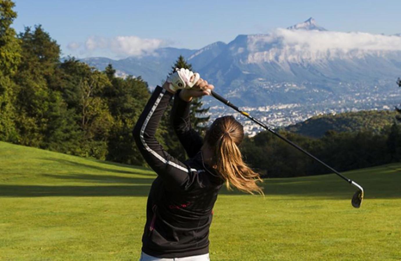 Le T2 Douillet D'Uriage - Residence Le Louvre - Cure Thermale Uriage- Proche Chamrousse - Jusqu'A 3 Personnes - Region Agreable En Toute Saison Vaulnaveys-le-Haut 외부 사진